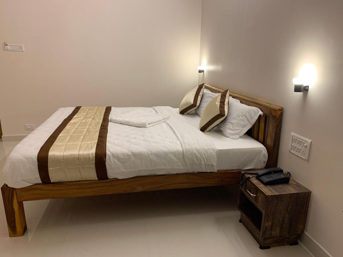 Hotel Rani And Rani Residency Pondicherry Ngoại thất bức ảnh